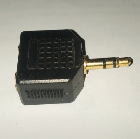 D Double Splitter Adapter - Picture 2 of 3